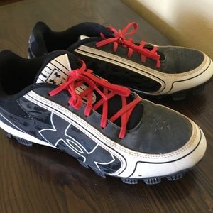 Softball cleats,Underarmour